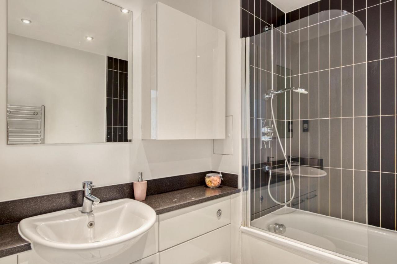 Delightful Apartment Wandsworth London Ngoại thất bức ảnh